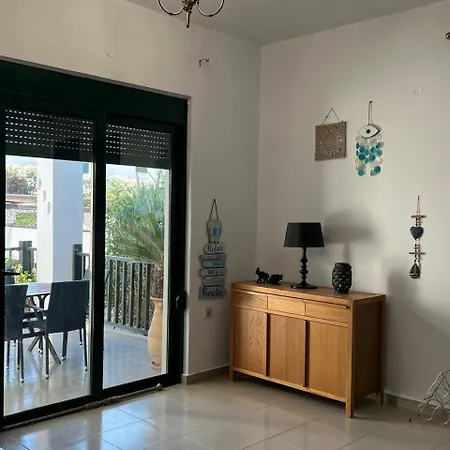 2 Bedroom Villa With Pool Close To Lindos Vlicha (Rhodes)